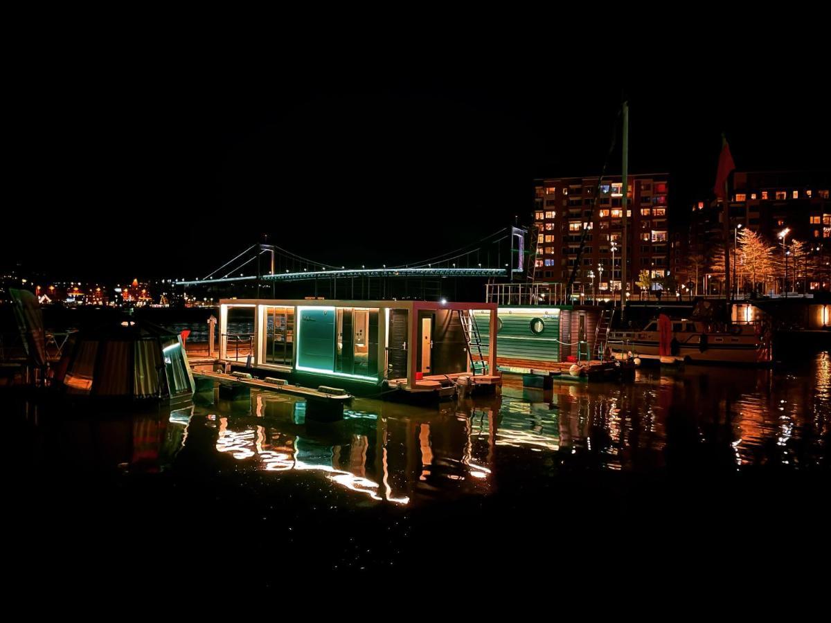 Bateau-hôtel La Mare