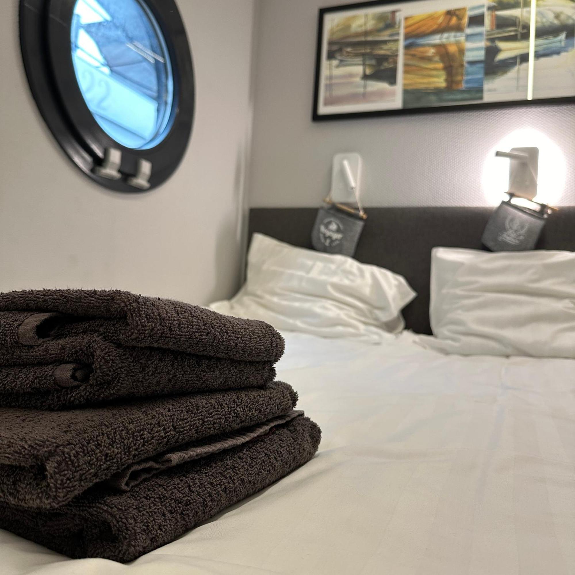 La Mare Bateau-hôtel 3*