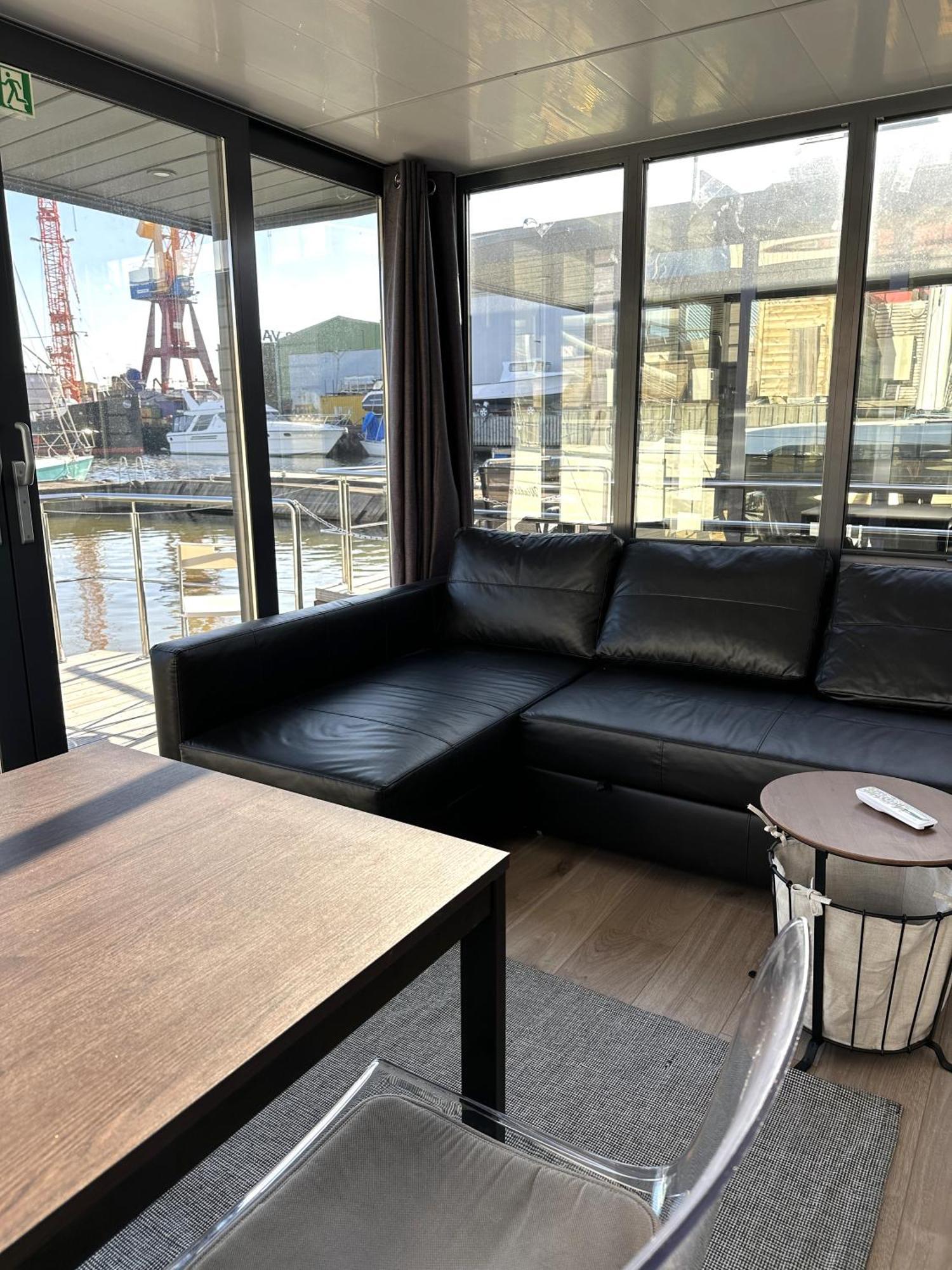La Mare Laivamajoitukset 3*