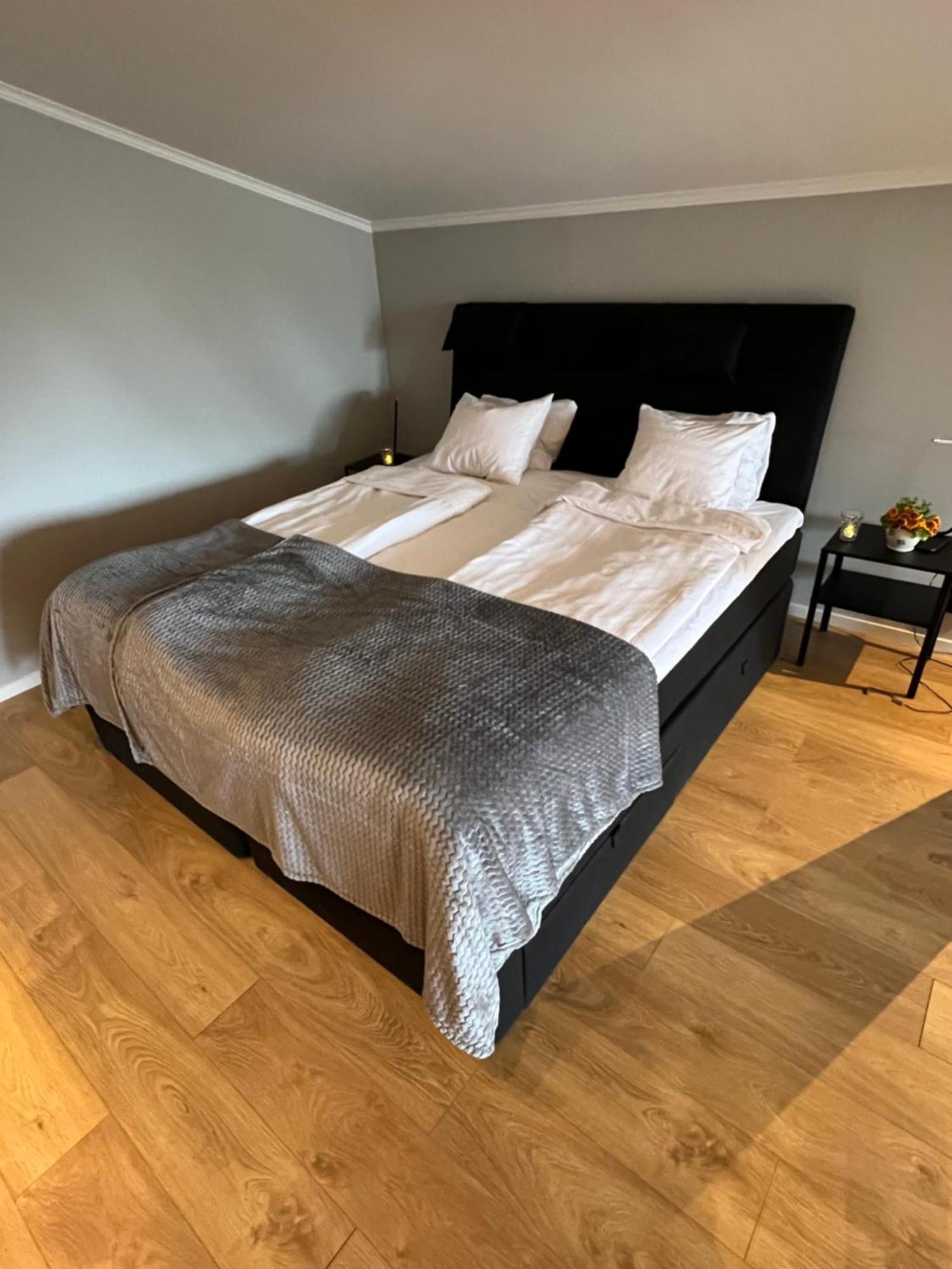 Laivamajoitukset La Mare 3*